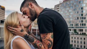 How to Attract Men Based on Their Zodiac Sign: Be Mysterious for Aries, Confident for Leo