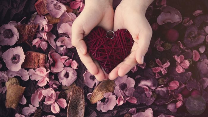 Love Magic: Powerful Love Rituals to Strengthen Your Relationship and Heal a Broken Heart