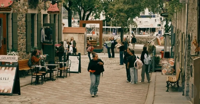 Drop Each Zodiac Sign Into a City Where Nobody Knows Them: Some Would Finally Become Who They Wanted to Be