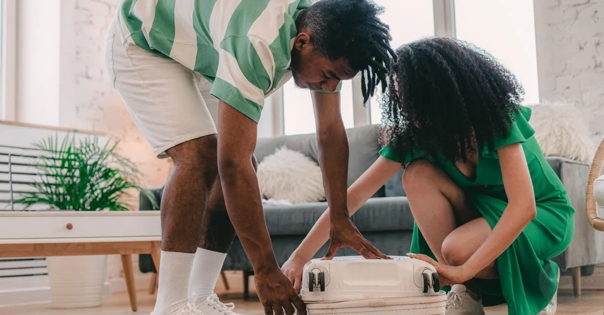 How Each Zodiac Sign Packs for a Vacation: Some Prepare for Everything, Others Barely Prepare at All