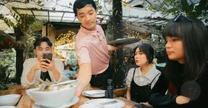 How Zodiac Signs React When Someone Is Rude to a Waiter: One Dinner Can Change How They See You