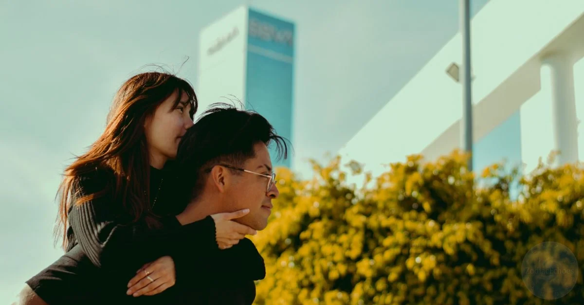 Love With Someone You’re Ashamed to Introduce to Your Friends: Which Zodiac Signs Would Defend the Relationship—and Which Would Hide It?