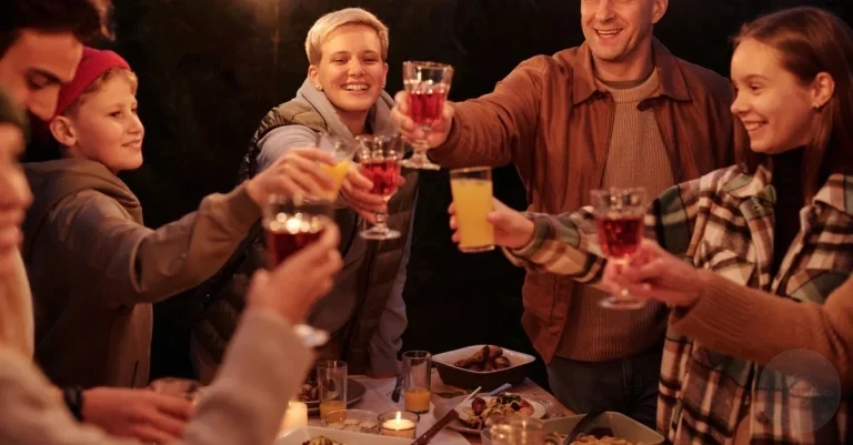 What Each Zodiac Sign Would Do If They Found Out Their Friend Was Secretly Rich: Money Can Change a Friendship Without Buying Anything