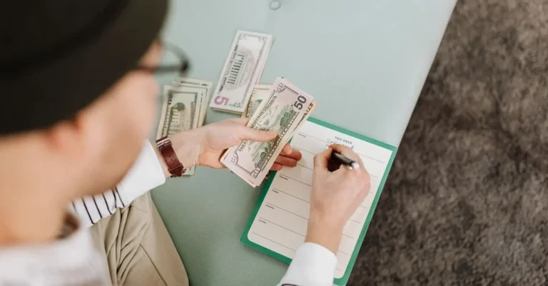 Zodiac Signs Ranked by How Badly They Handle Being Broke: Some Can Survive on Pennies, Others Need a Crisis Meeting