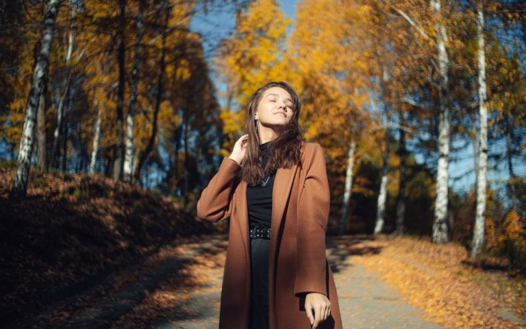 Zodiac Signs That Should Take a Risk Before Autumn 2026 Ends: Aries Could Succeed at Work, Libra in Love